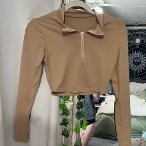 NEW ‼️ CROPPED WORKOUT JACKET